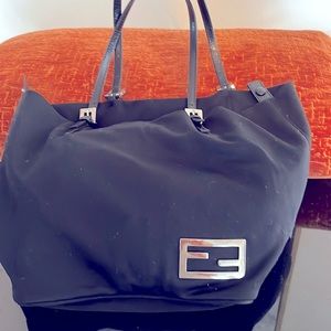 Fendi medium shoulder bag black